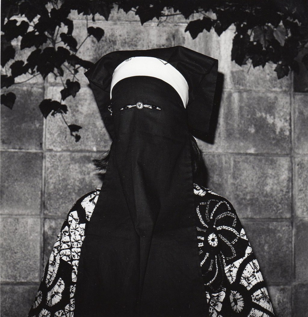 P E O P L E – let me feel it&nbsp;out